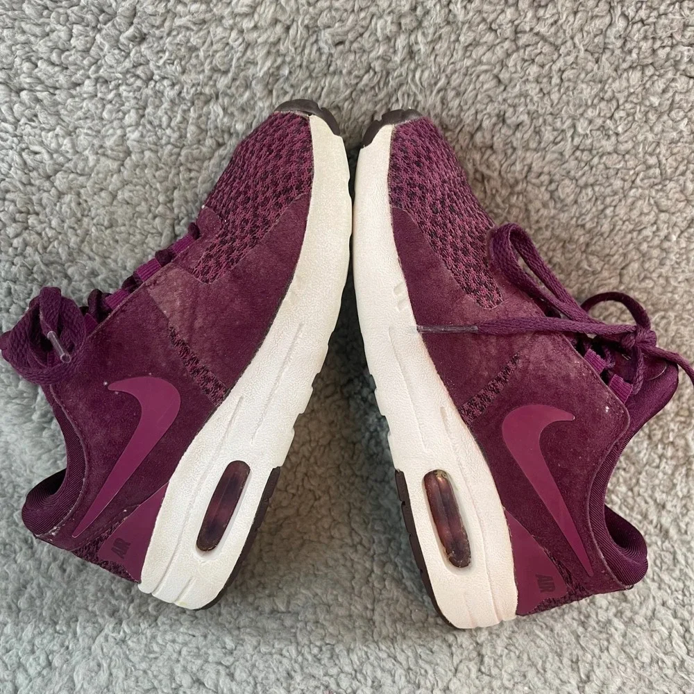 Nike Air Max Zero Kids‎ Toddler size 11.5c Purple Mesh Running Athletic Shoes
